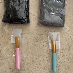 Two spa headbands and two Silicone mask applicator